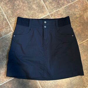 Title Nine Clamber Skort size 8